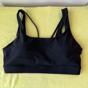Athleta Black Seamless Sports Bralette. Small